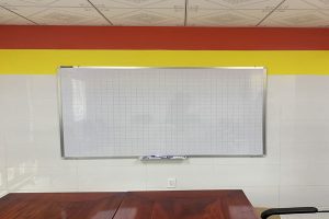 Bảng trắng viết bút lông